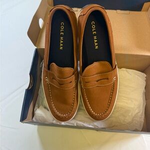 Cole Haan Men's Tan Penny Loafers Size 8M
